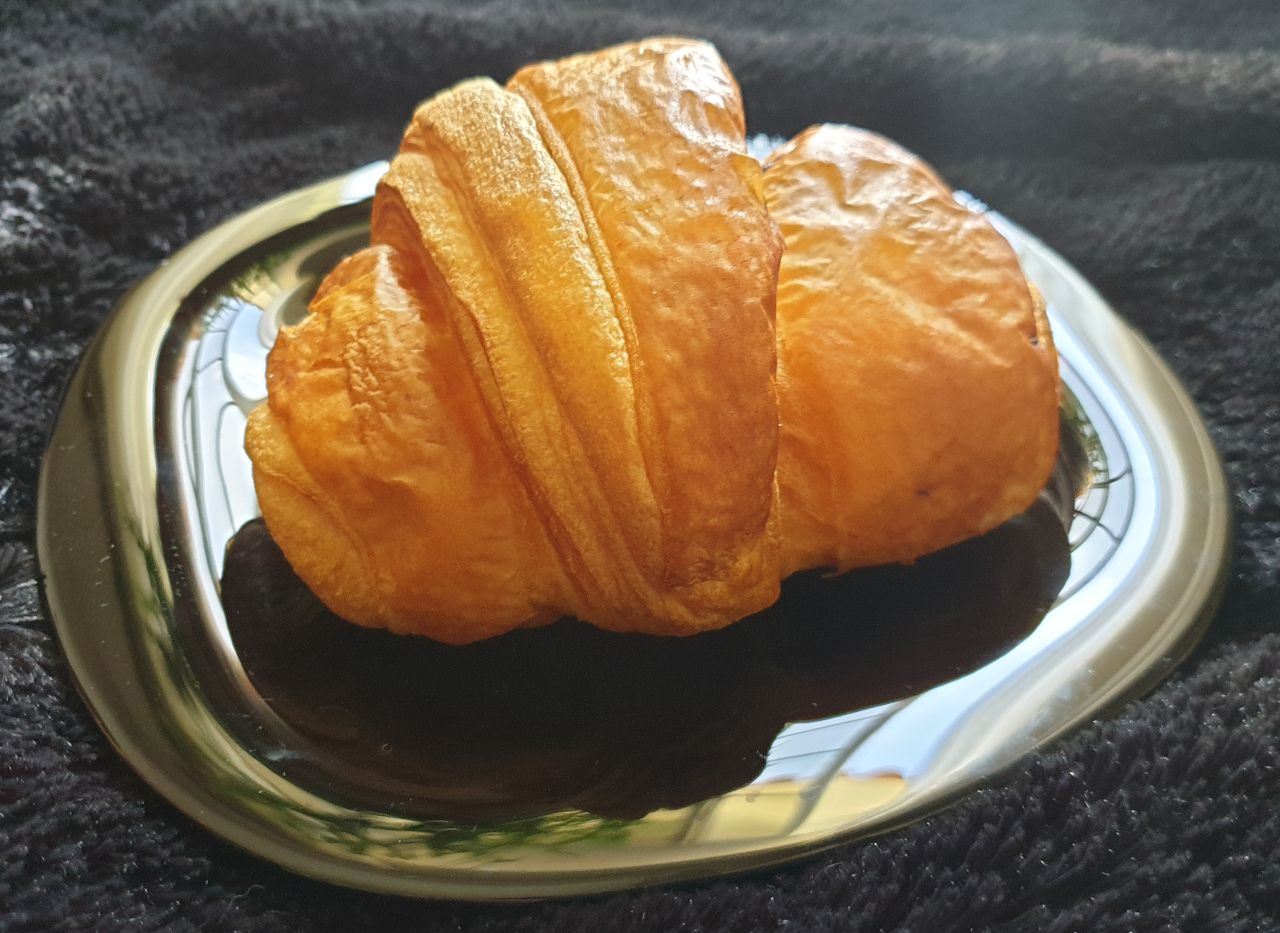 Croissant Creme De Ovo BAROSA Congelados Manuel De Sousa Barosa Lda 